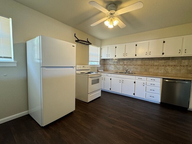 Photo - 5407 NW Kinyon- COMING SOON!