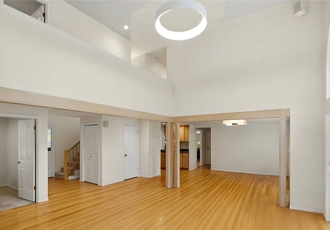 Photo - 4017 251st Way NE