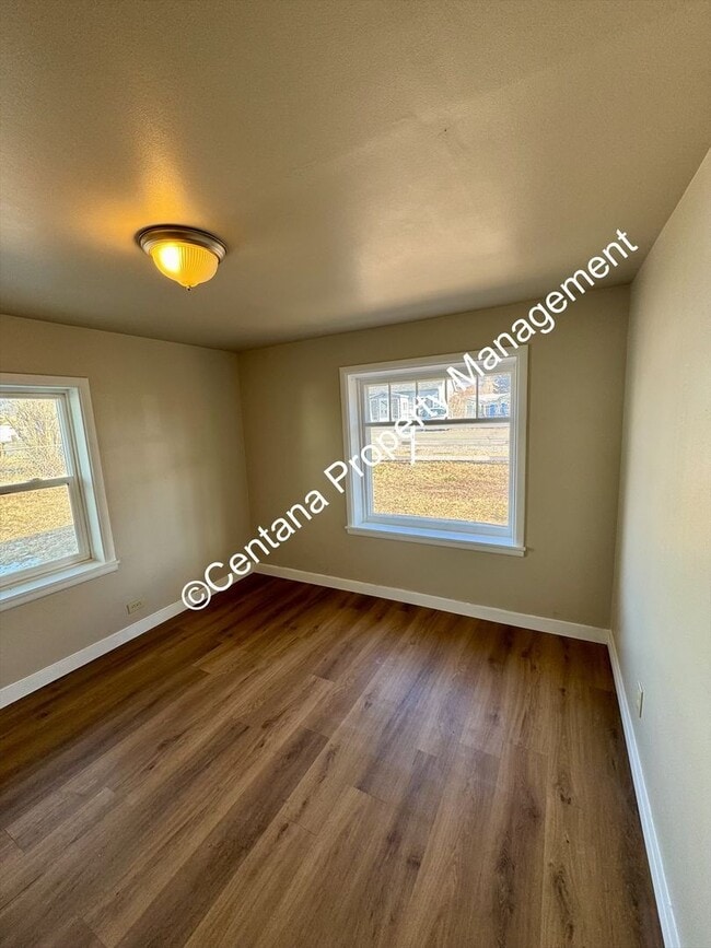 Photo - Two Bed One Bath House on the Flats