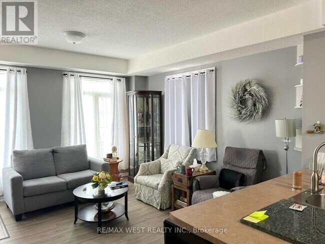 Photo - 358 Edgehill Dr Unité B