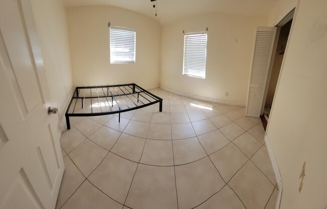 Photo - 709 Wisteria Ave