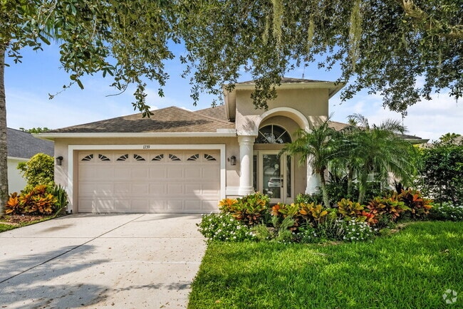 Building Photo - 1739 Sweetspire Dr Rental