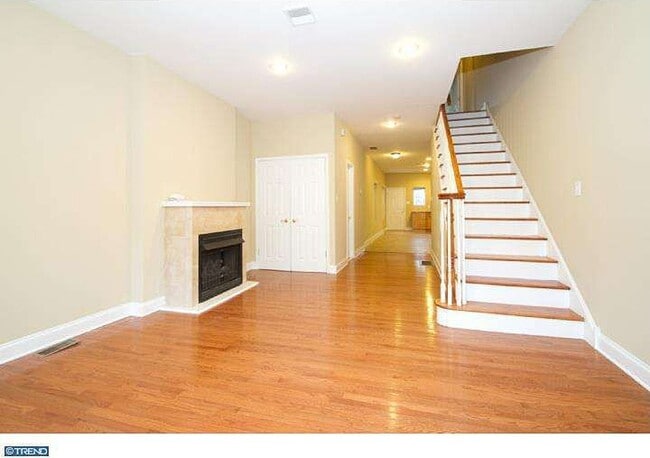 Photo - 1839 Christian St