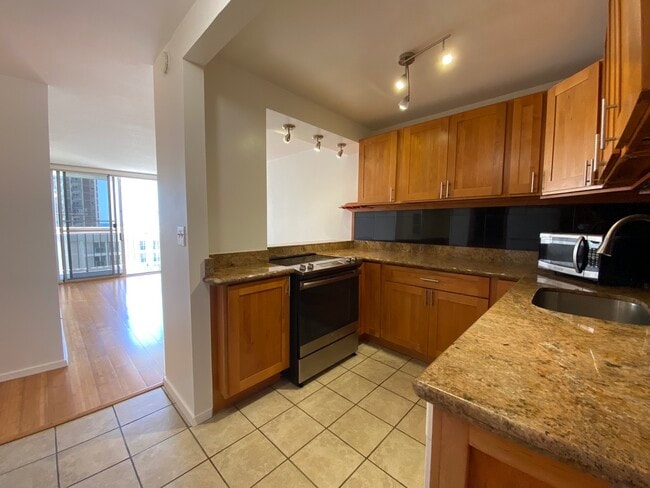 Photo - 1617 Kapiolani Blvd