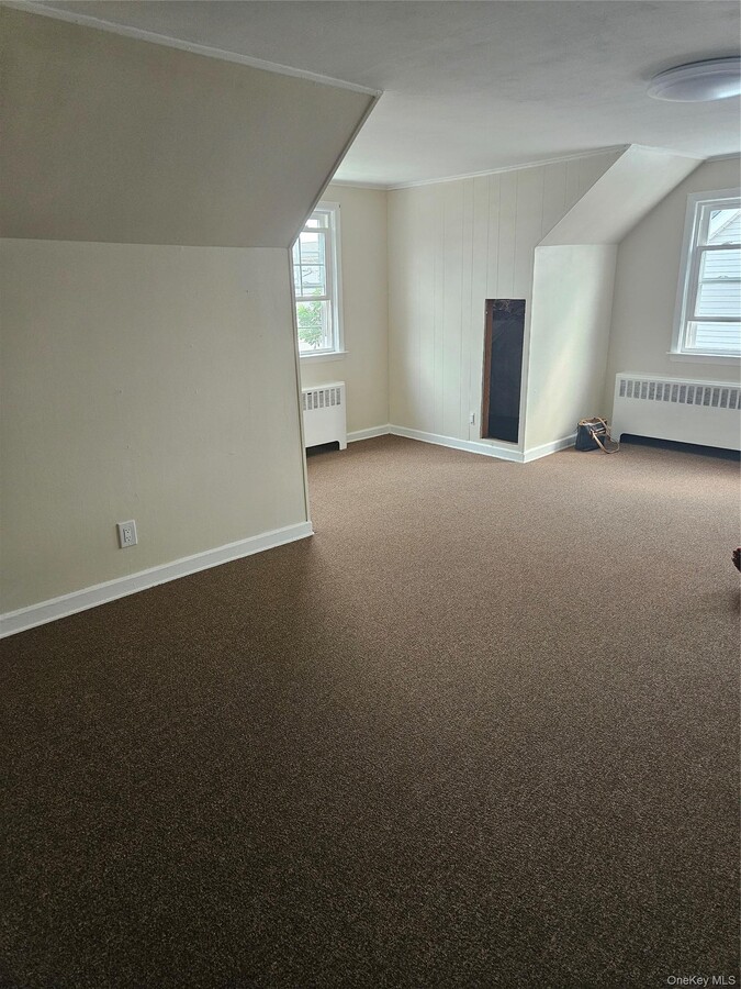 Photo - 144-24 223rd St