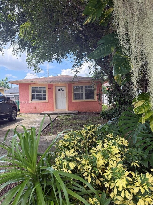 Building Photo - 16400 NW 41st Ave