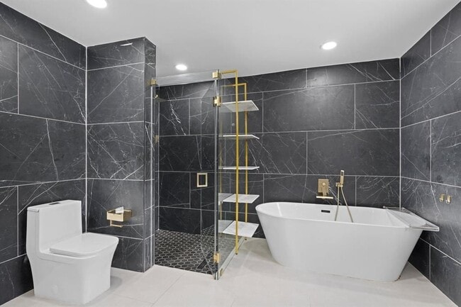 Photo - 1833 NW 104th Ave