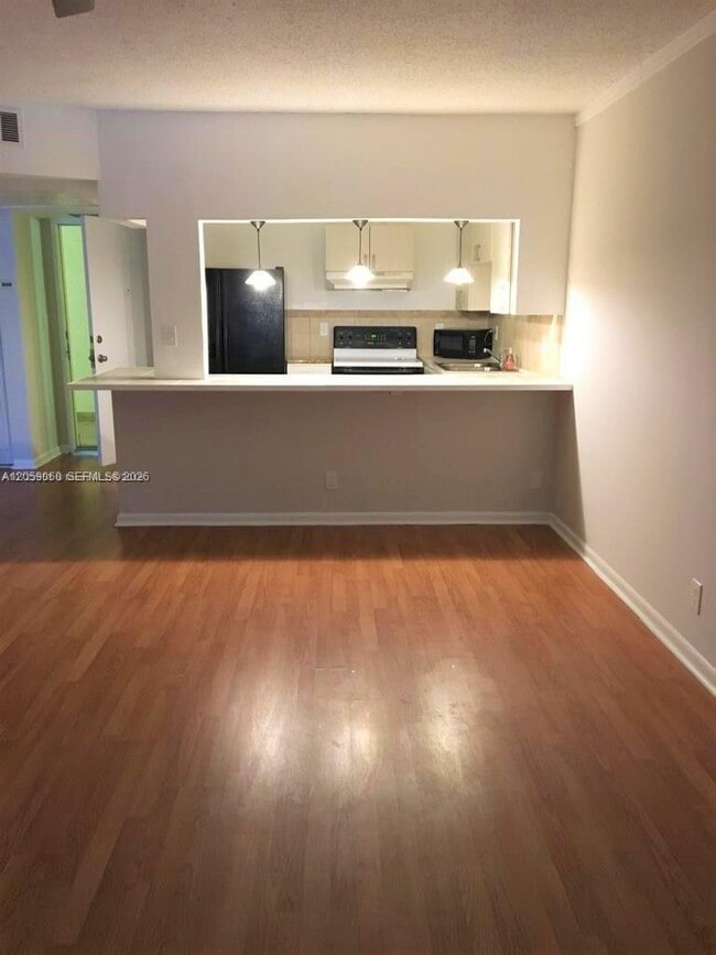 Photo - 259 S Cypress Rd Unit 527