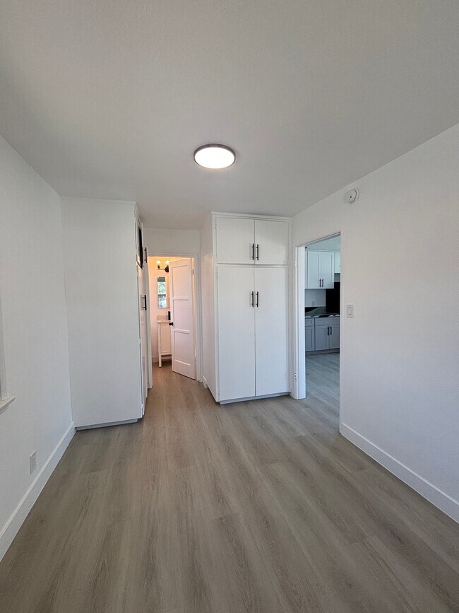 1512 W 5th St Unit 1512