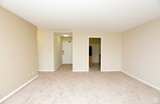 Photo - 1001 @ Waterfront