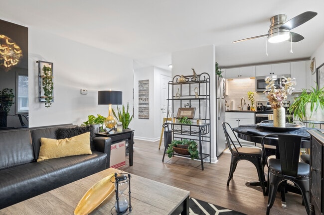 Photo - Stonewood Apartments