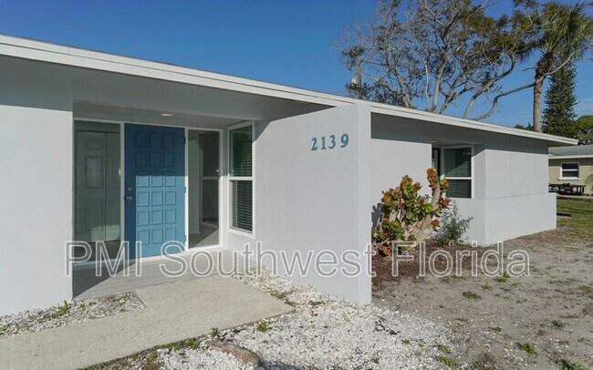 Photo - 2137 Couver Dr