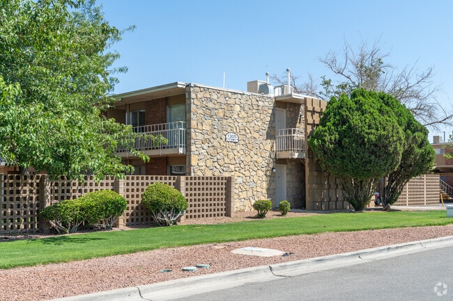 Cielo Vista Apartments - Cielo Vista Apartments