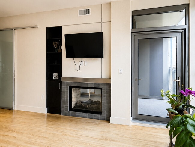 Photo - 820 Blanchard St Unit 1103