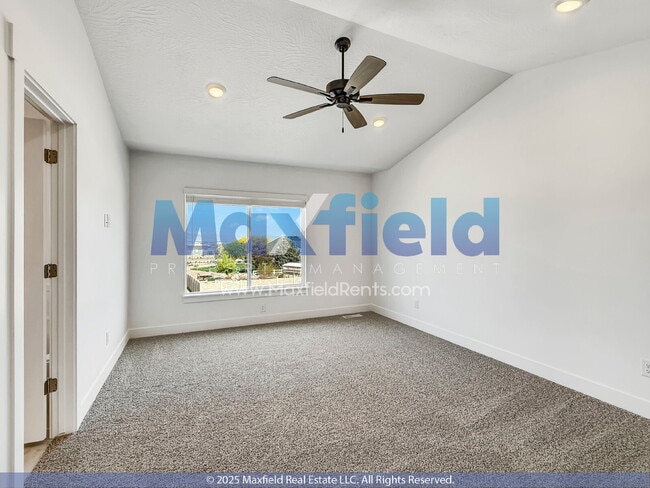 Photo - LEASE SPECIAL $100 OFF (First 3 Months) Town House 3BD 2.5BTH 2GAR - SPANISH FORK