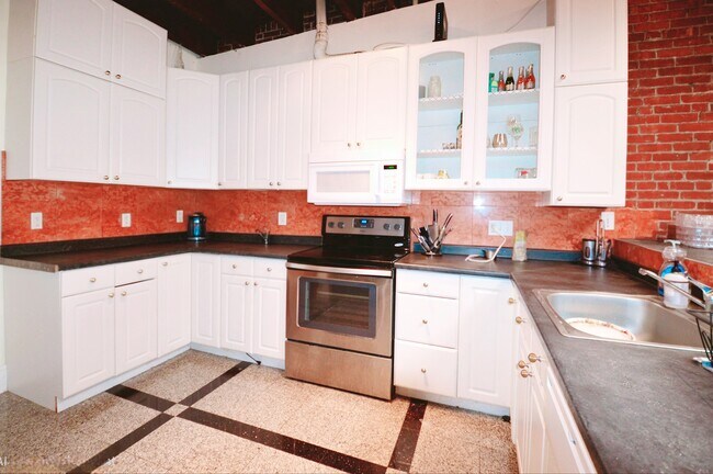 Photo - 27 Saint Marys Ct Unidad 5