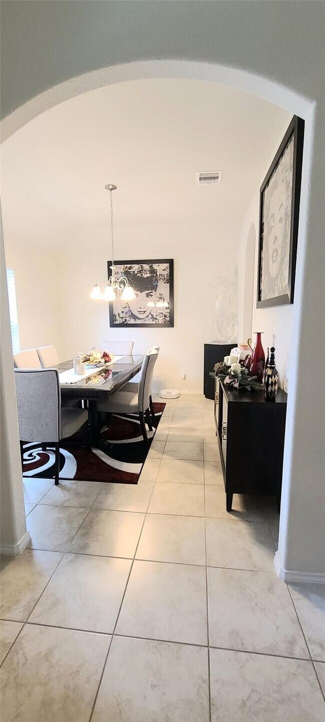 Photo - 2710 Little Caney Way