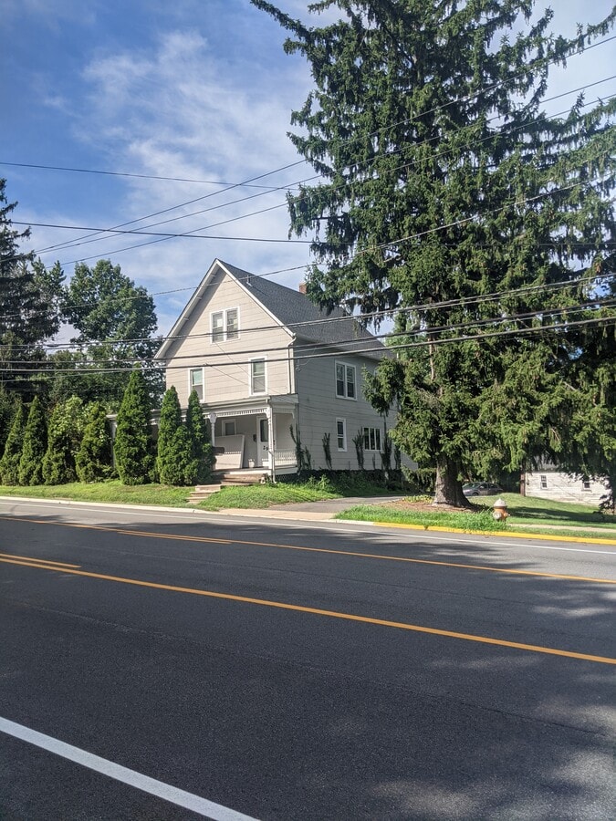 Photo - 294 Pompton Ave