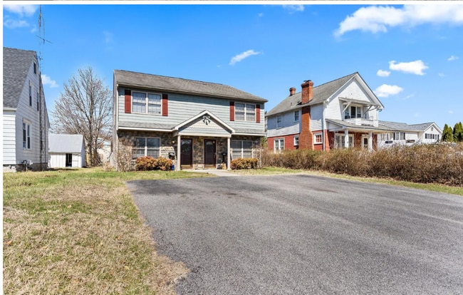 Photo - 1529 Sherman Ave