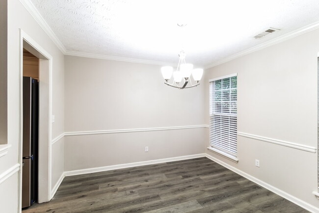 Photo - 850 Chaseridge Dr