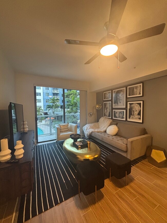 Building Photo - 2051 NE 167th St Unit A2 Rental