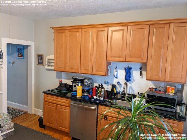 Photo - 209 Salem St Apartments Unit 1