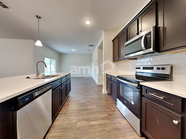 Photo - 10717 Coleman Rd