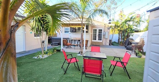 Photo - 2306 W St Joseph St