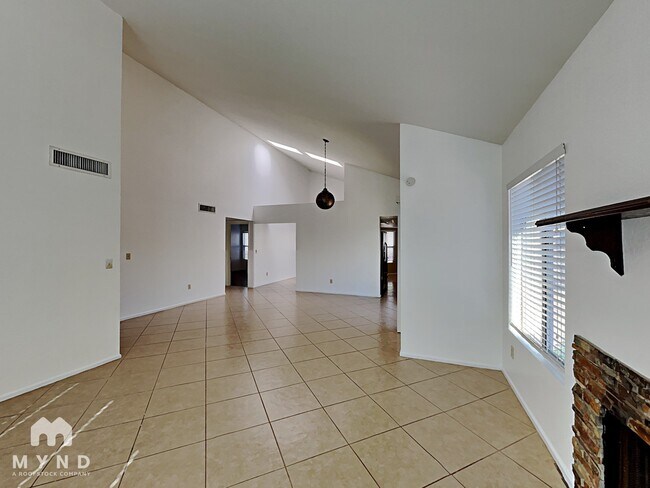 Photo - 10037 E Stella Rd