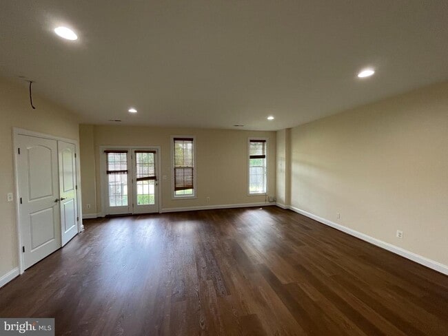 42751 Puller Terrace