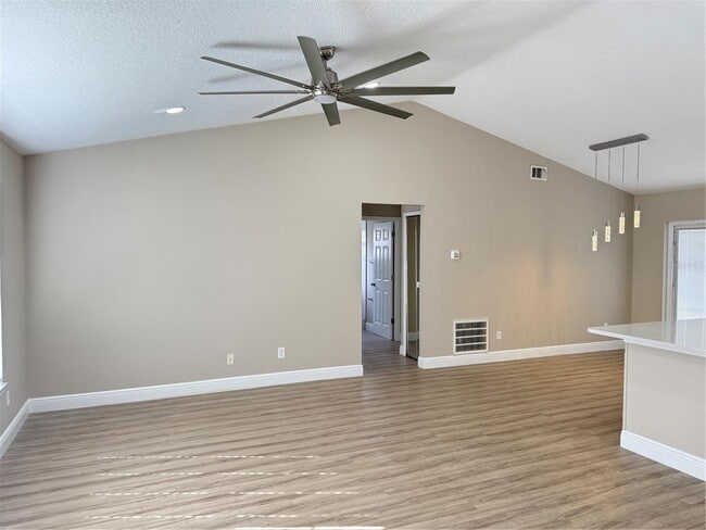 Photo - 1545 Wyman Cir