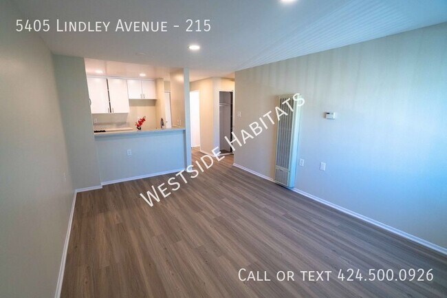 Photo - 5405 Lindley Ave Unidad 215