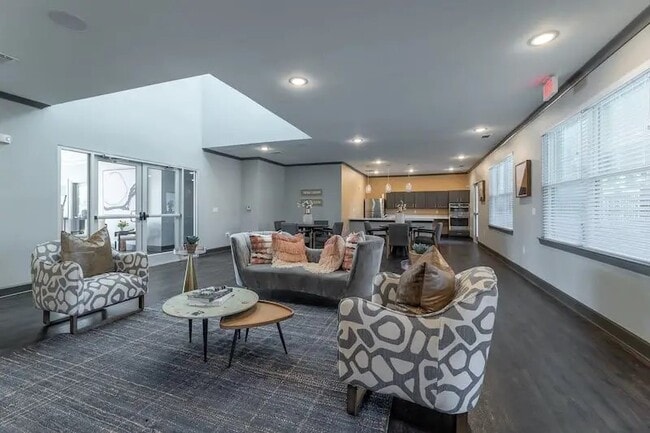 Photo - 516 N Pierce St