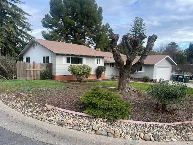 Photo - 7847 Olympic Way