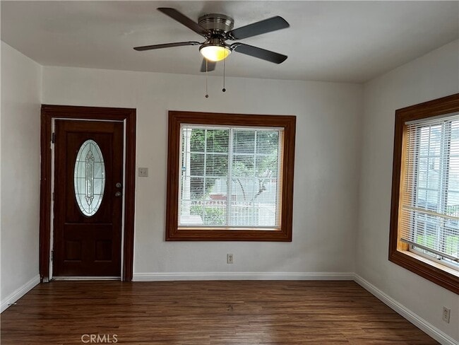 Photo - 609 Camulos St