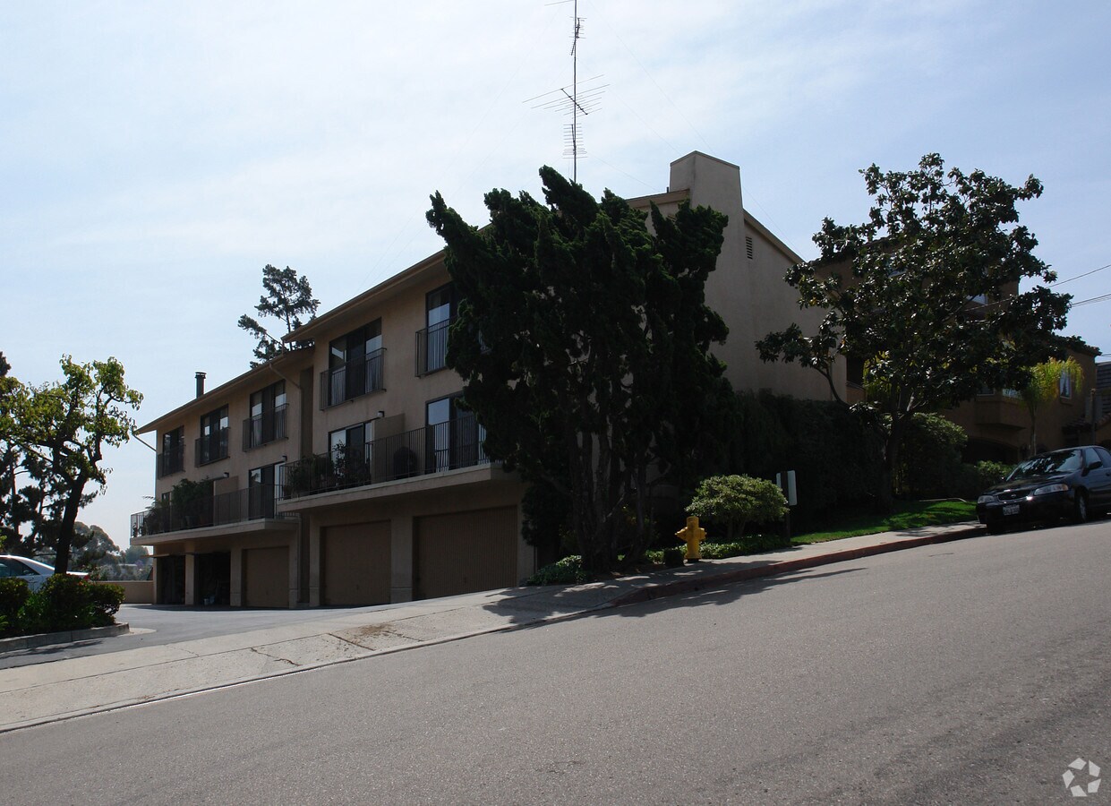 Photo - Canyon Woods