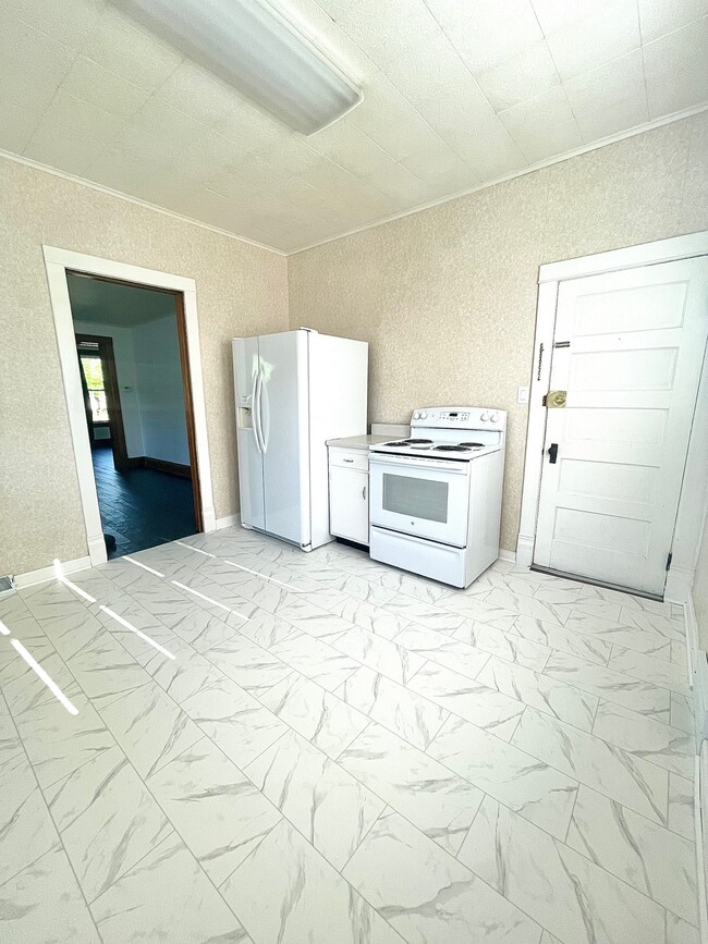 Photo - 1016 Duplex Unidad 1