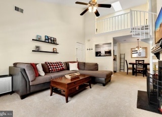 Photo - 13008 Shadyside Ln Unit B