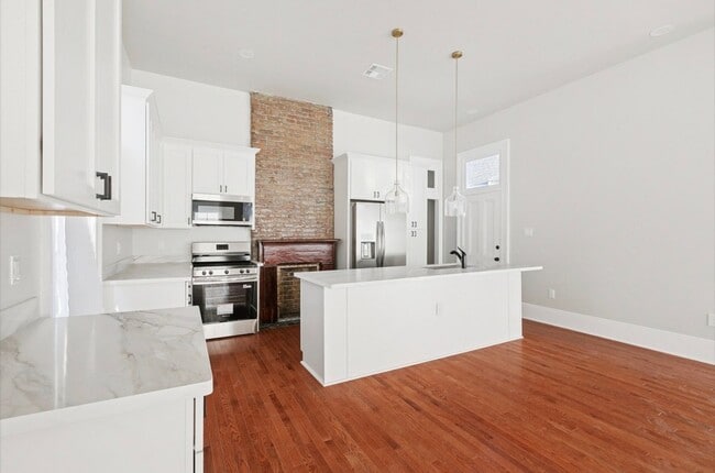 Photo - Treme Single