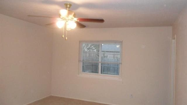 Photo - 646 Roaming Rd Dr