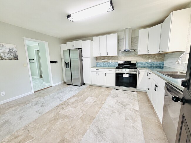 836 Delverton Rd  