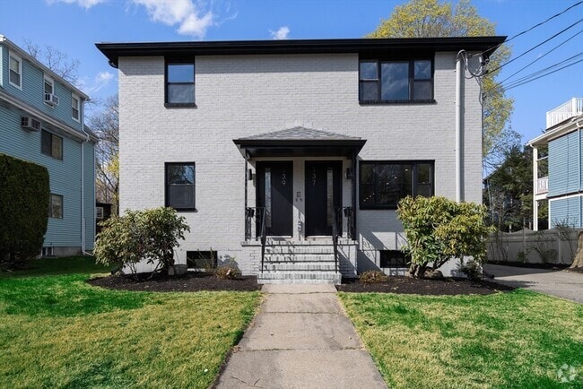 Building Photo - 137 Crafts St Unit 137 Rental