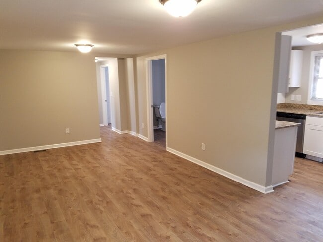 85 Aurora Vis Dr