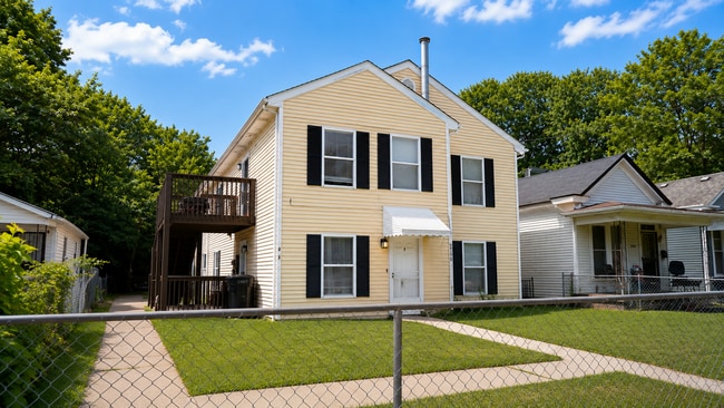 Building Photo - 2710 W Kentucky St Unit 2710 W Kentucky Street #2
