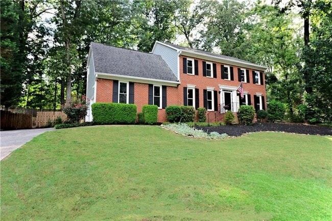 Building Photo - 2329 Milstead Cir NE Rental