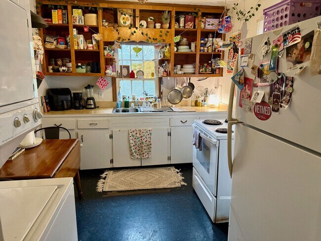 Photo - 153 Barrow St Unit Barrow St 153- B