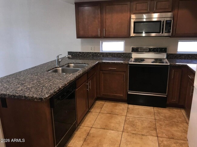 Photo - 18223 N 16th Pl