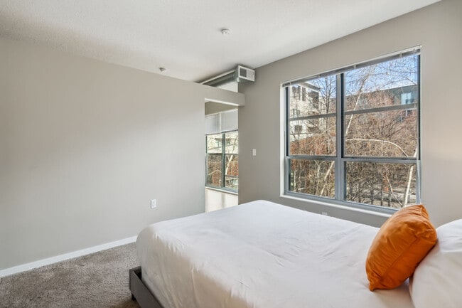 Photo - 616 Washington Ave S Unit ID1014640P