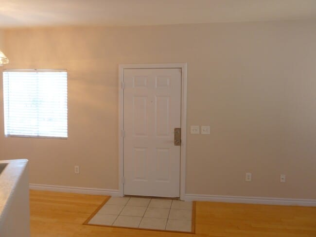 3400 Cabana Dr Unit 2037