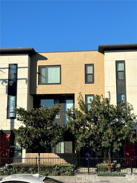 Building Photo - 2812 N Glassell St Rental